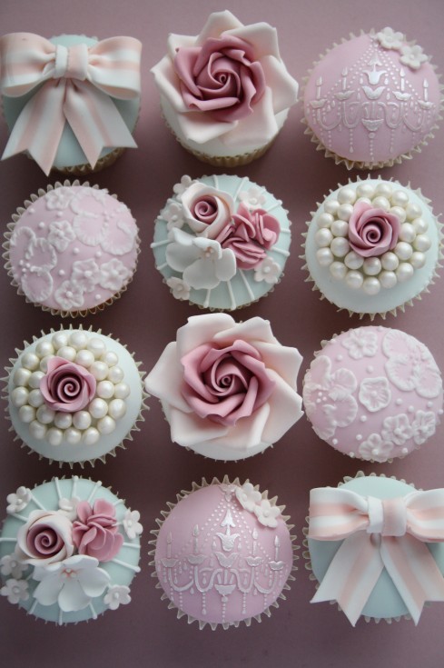You get to take beautiful vintage cupcakes like these home!
